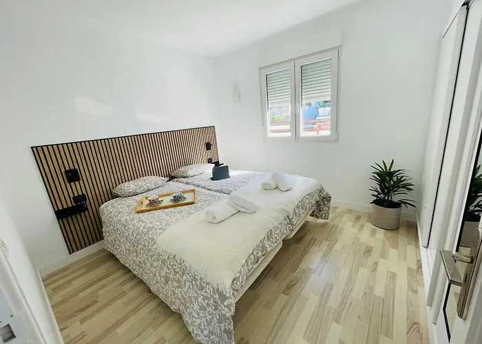 בית נופש Relax View באיאמר